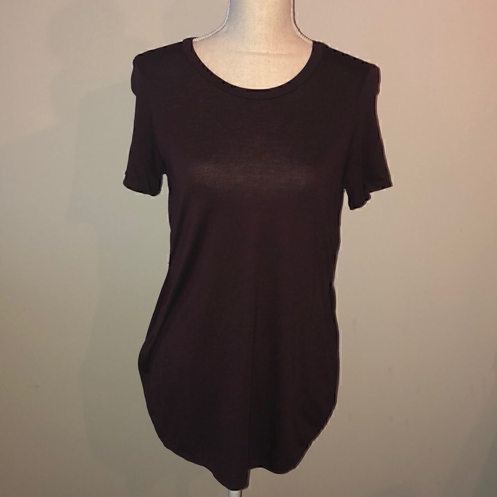 Aritzia Wilfred capuchine t-shirt in hush NWTD